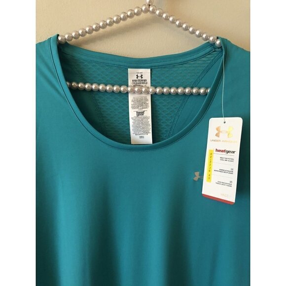 NWT Under Armour Womens Size M Teal Running Shirt Fitted HeatGear Short Sleeve - Picture 2 of 7